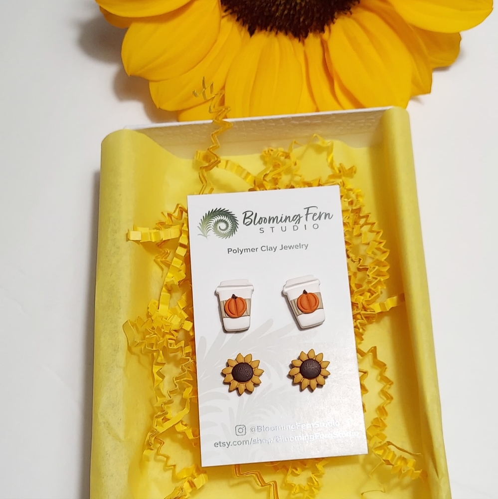 Sunflower & Pumpkin spice latte clay stud earrings